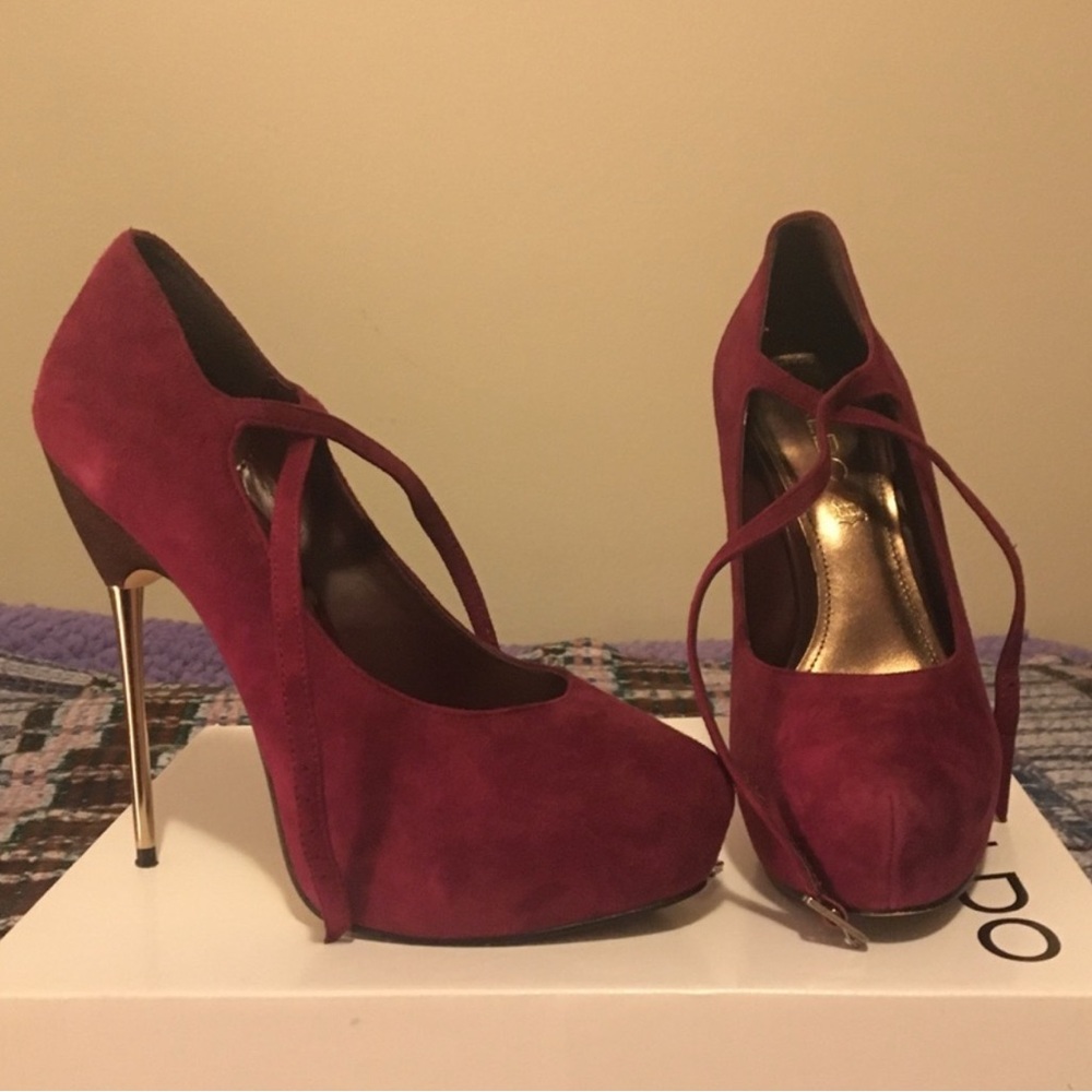Aldo Burgundy suede round toe high heels